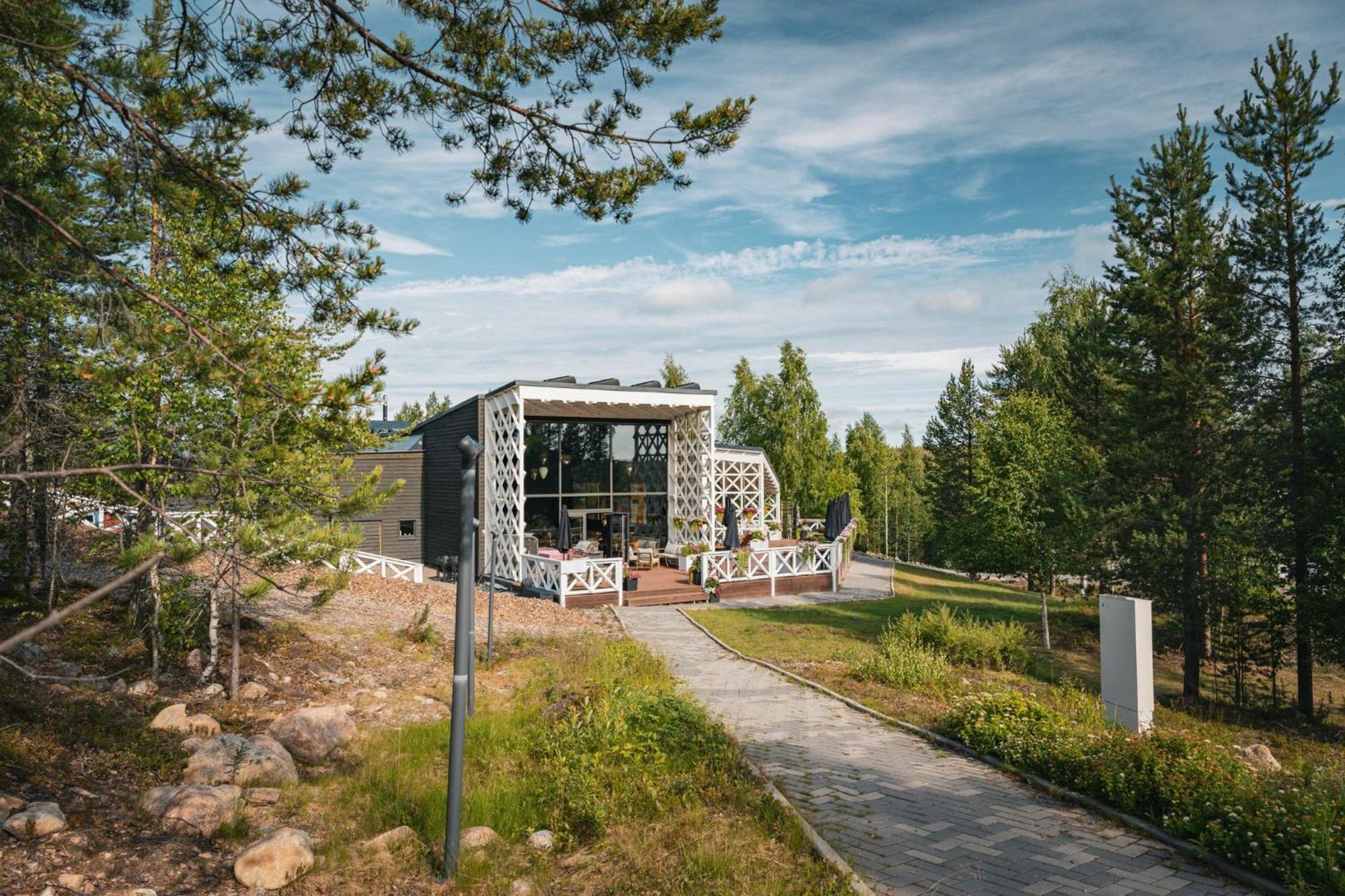 Arctic Treehouse Hotel Rovaniemi Buitenkant foto